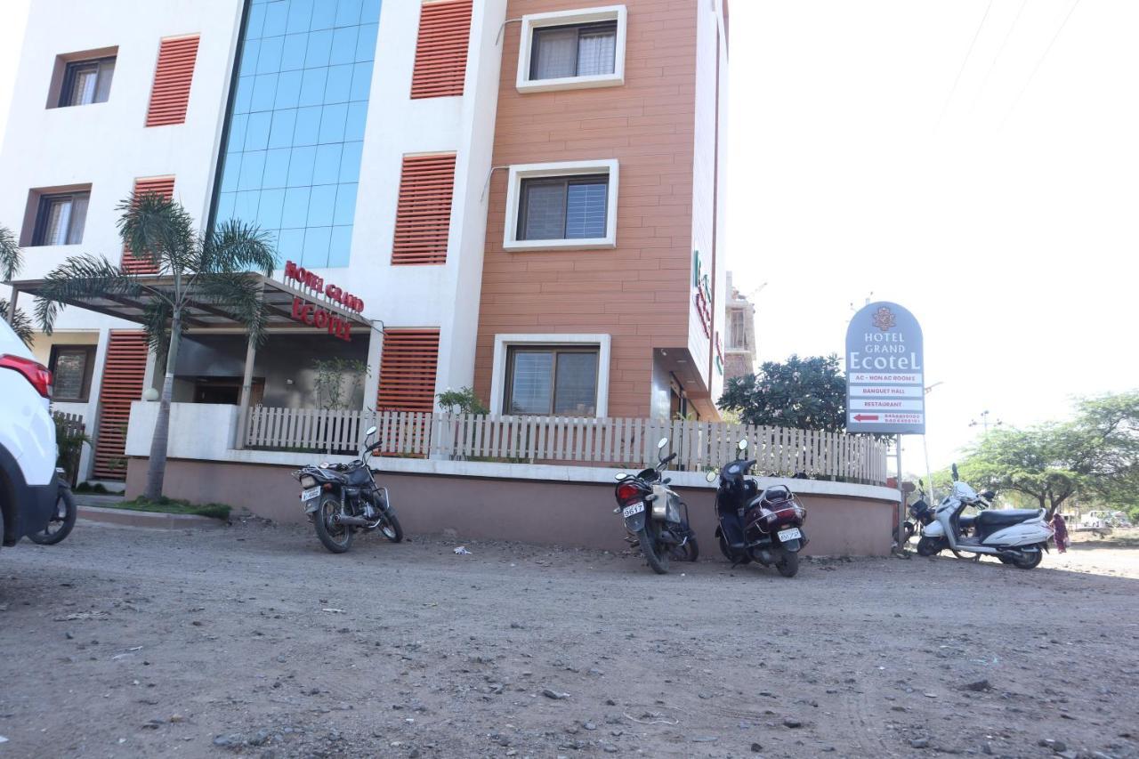 Hotel Grand Ecotel, Aurangabad Екстер'єр фото