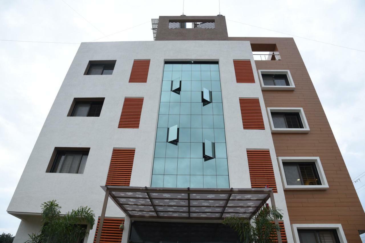 Hotel Grand Ecotel, Aurangabad Екстер'єр фото